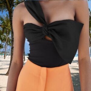 ZARA US Med BODYSUIT WITH ASYMMETRIC NECKLINE AND BOW DETAIL